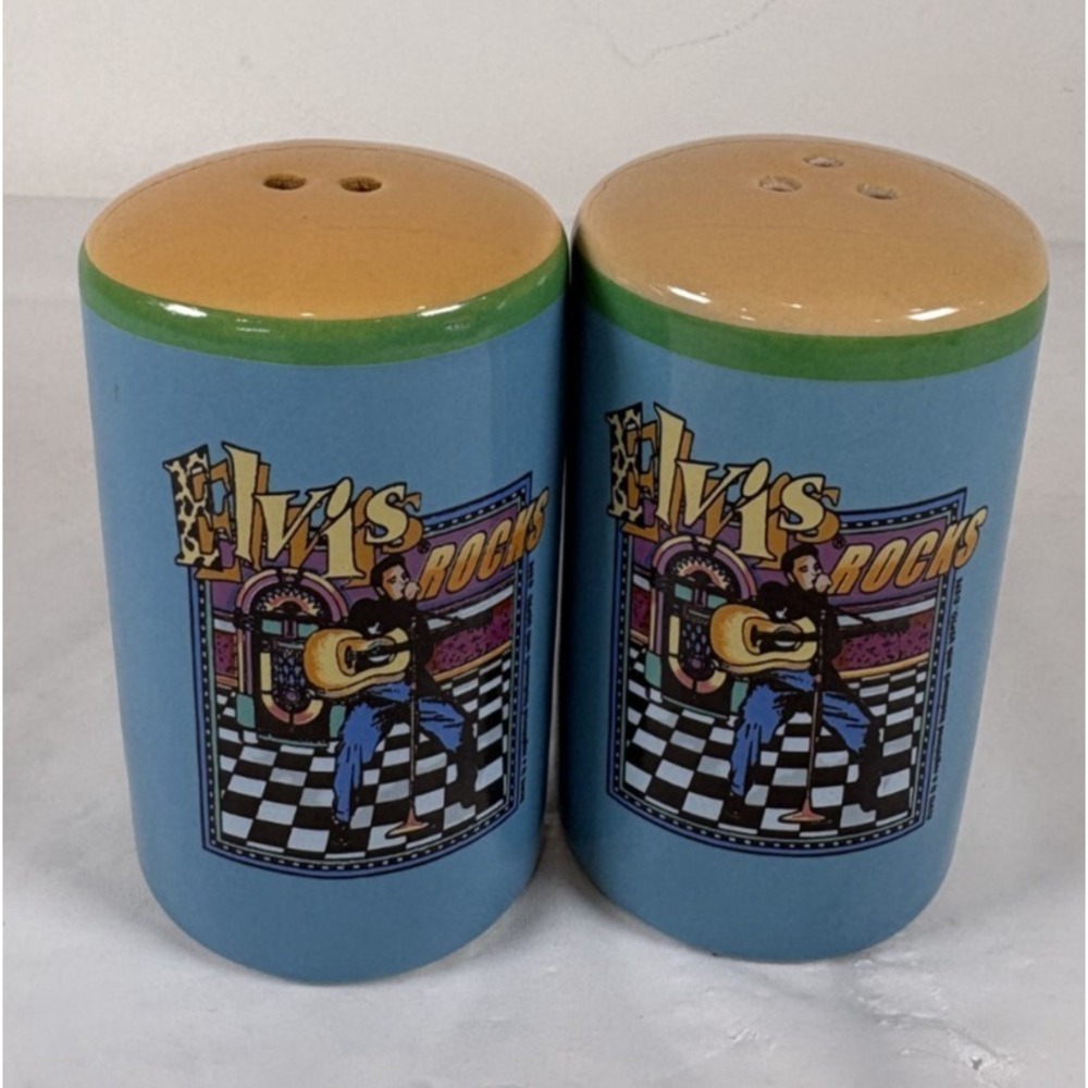 Vintage Elvis Rocks Trademarked Salt and Pepper Shakers Retro Blue Yellow
